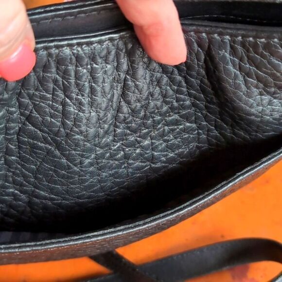 Vintage Coach Small Hudson Zip Black 🖤 Pebble Leather Crossbody - Picture 8 of 12